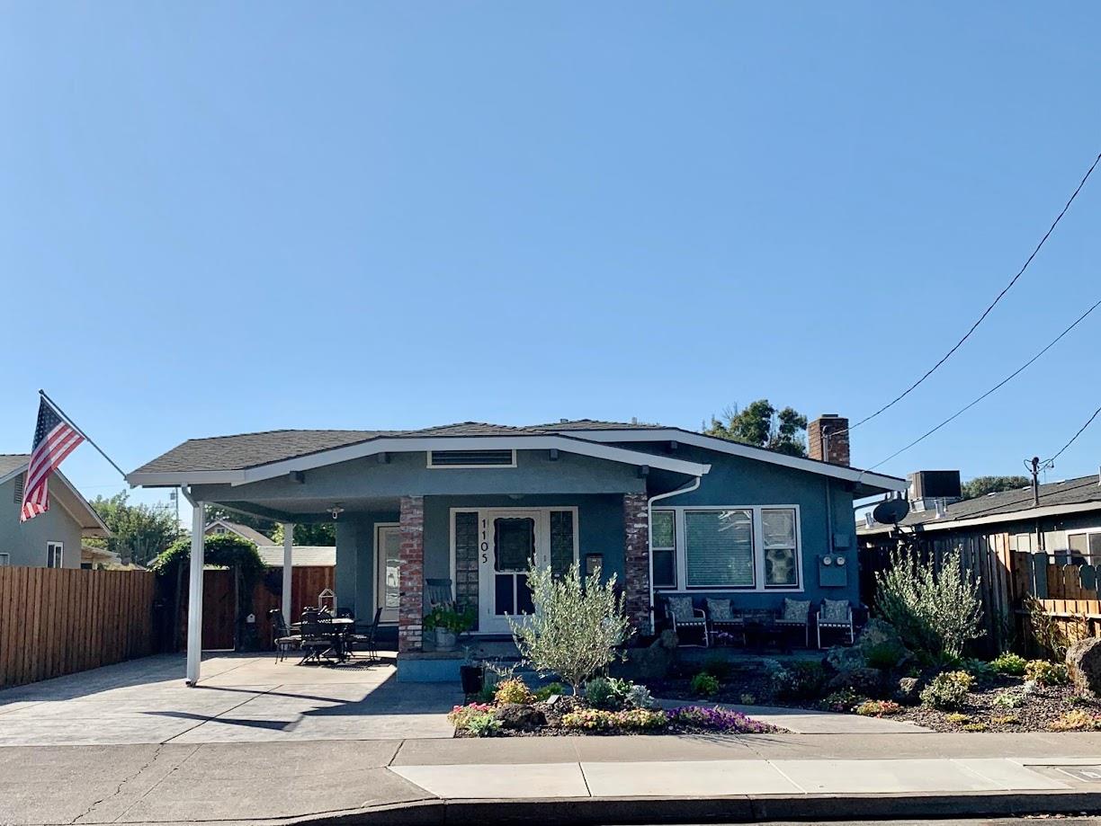 1105 1107 W G St, Oakdale, CA 95361