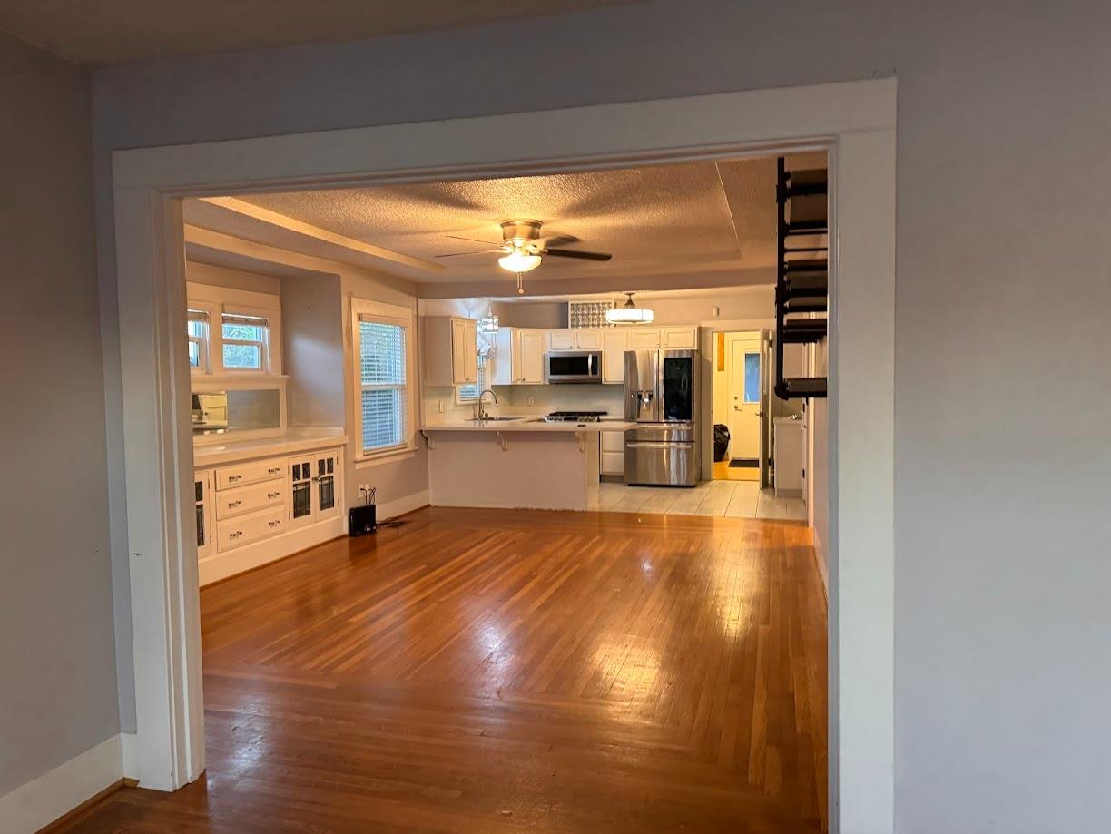 1105 1107 W G St, Oakdale, CA 95361