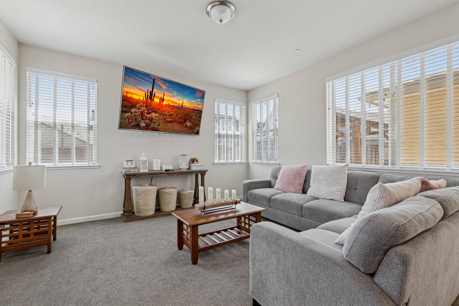 3264 Showcase Way, Modesto, CA 95356