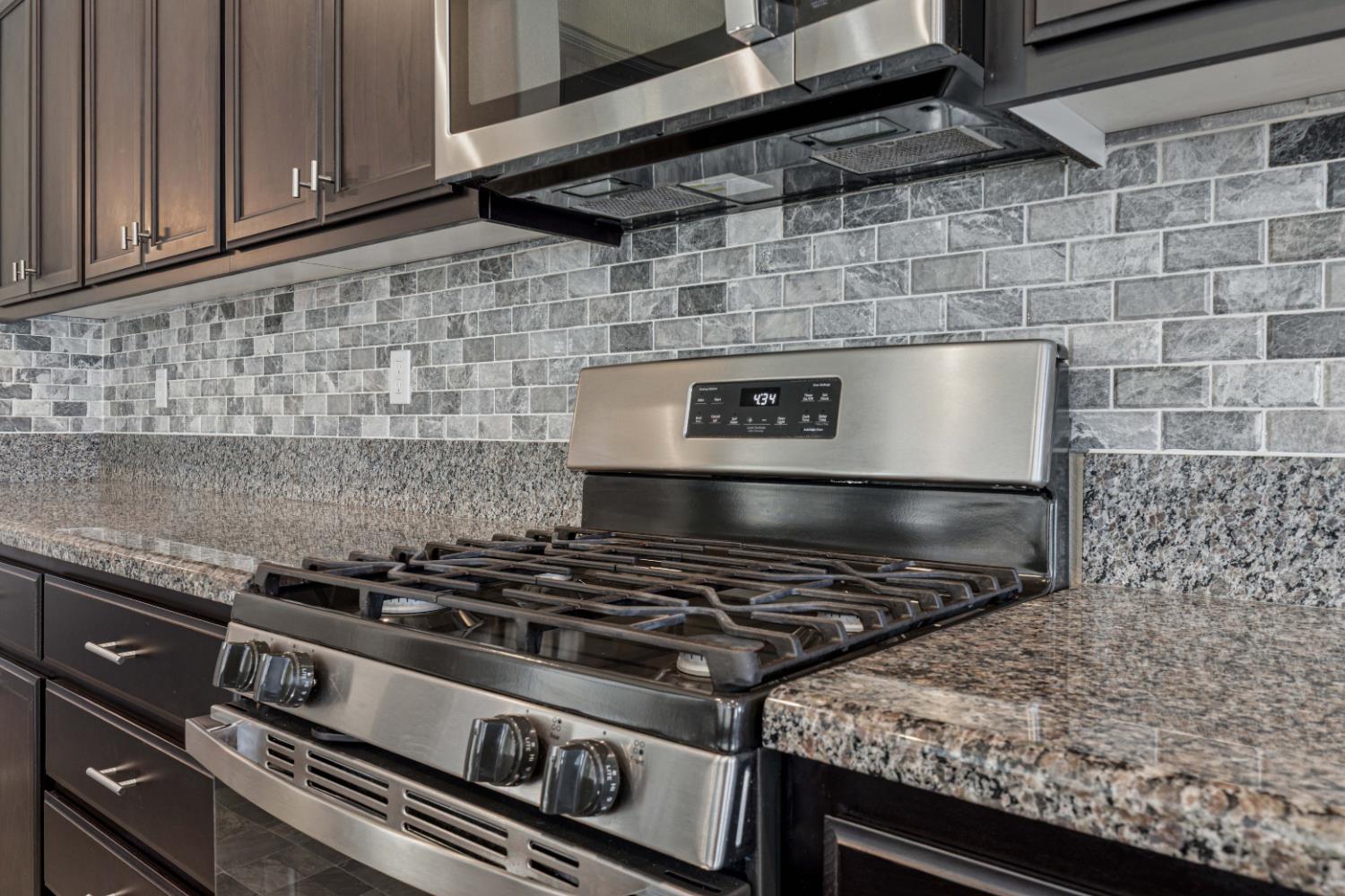 3264 Showcase Way, Modesto, CA 95356