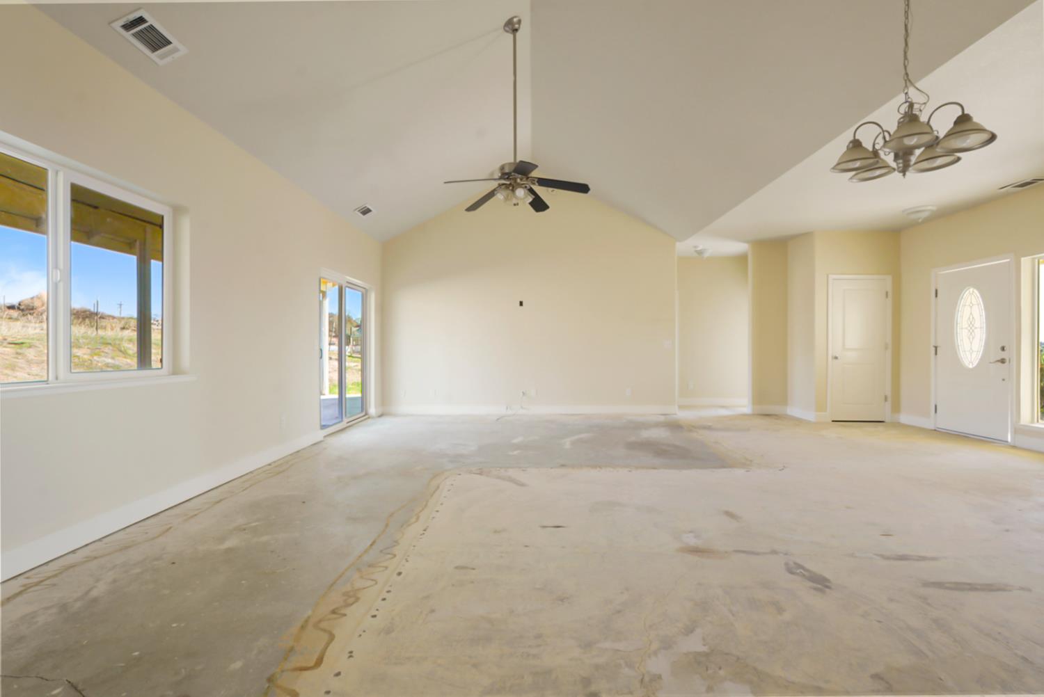 3493 Quail Hill Rd, Copperopolis, CA 95228