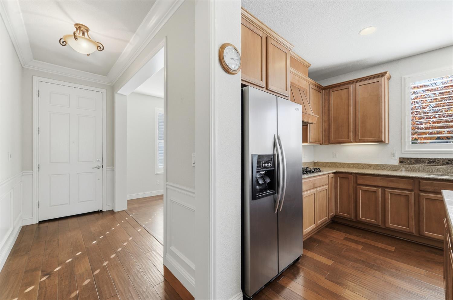 1739 Glenoaks St, Manteca, CA 95336