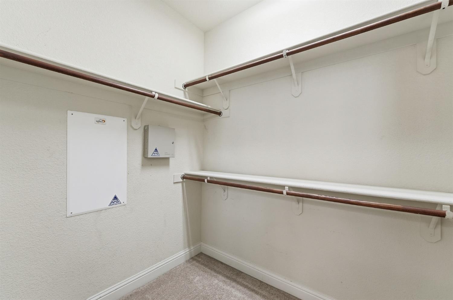 1739 Glenoaks St, Manteca, CA 95336