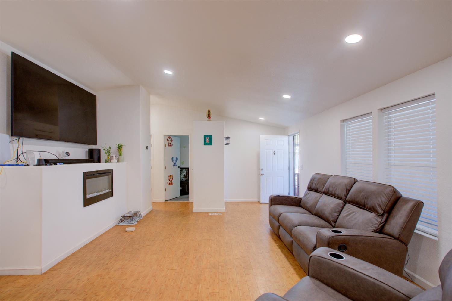 6450 N Winton Way #76, Winton, CA 95301