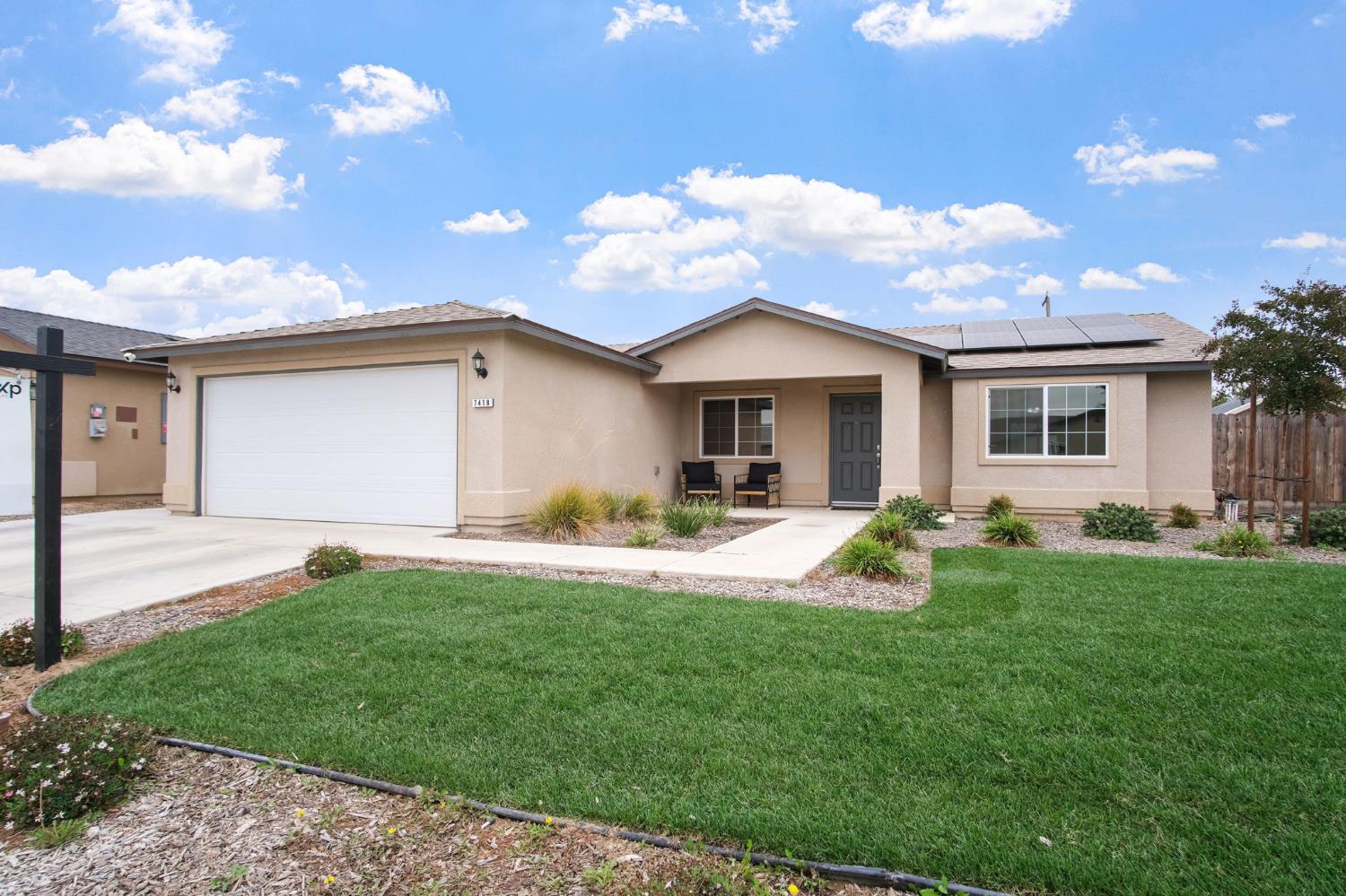 7418 W Meadowlark Ct, Winton, CA 95388