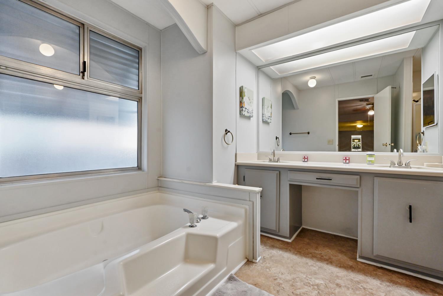 1400 N Tully Rd #137, Turlock, CA 95380