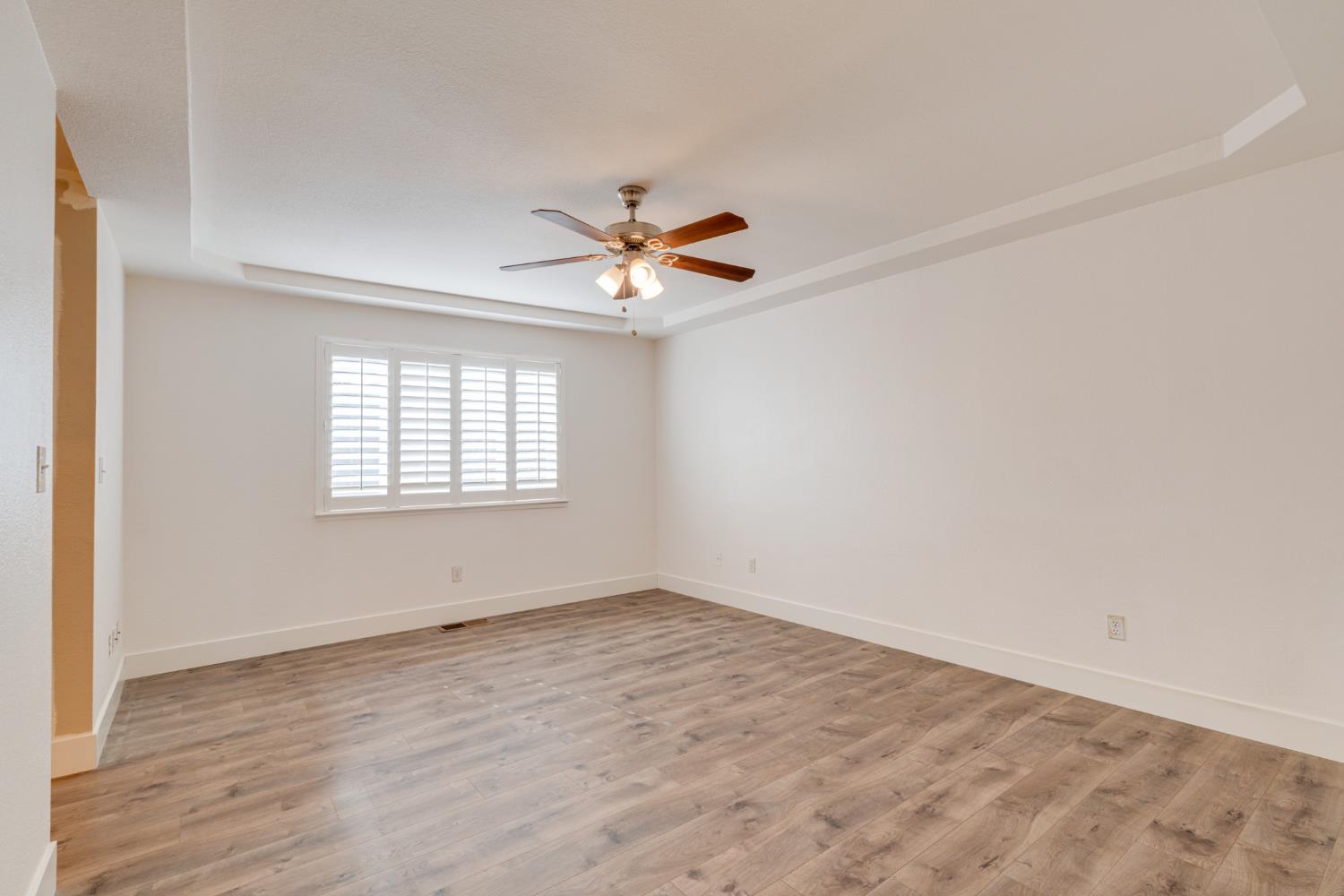 2337 Rainwood Ln, Oakdale, CA 95361