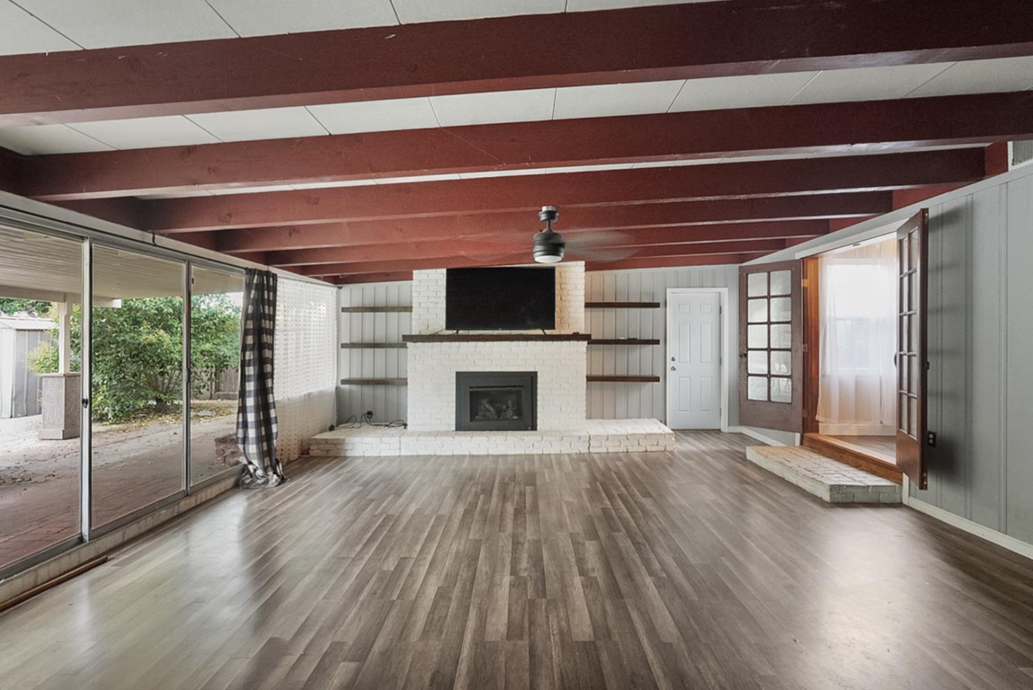 126 Wilson Ave, Modesto, CA 95354