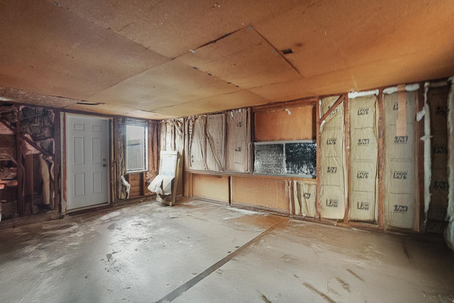 126 Wilson Ave, Modesto, CA 95354