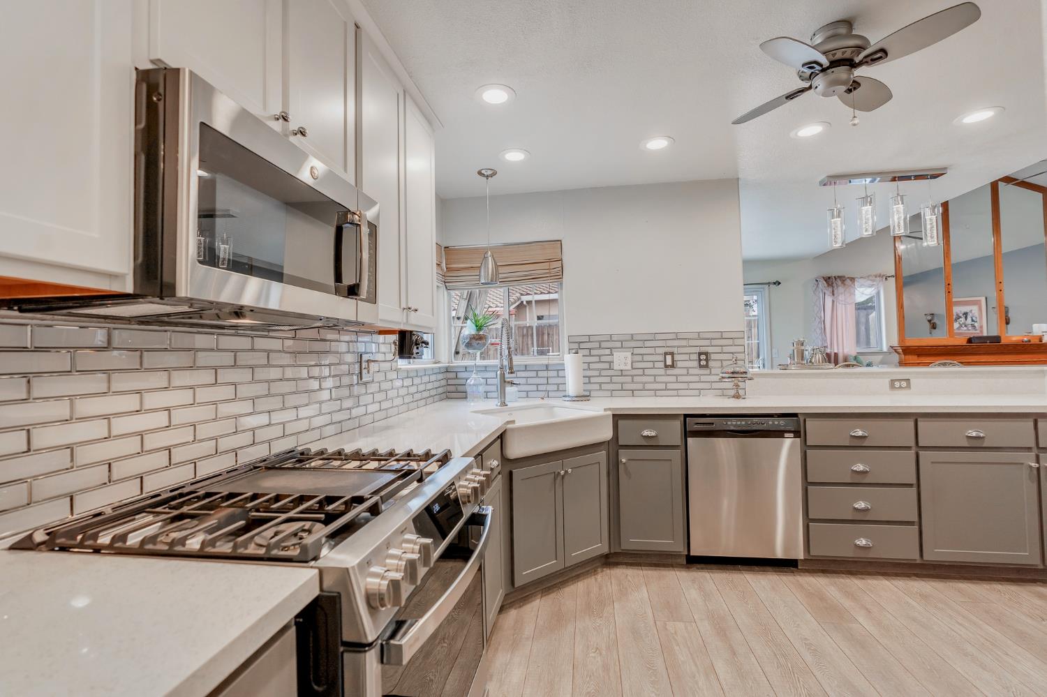 1801 Chapman Ct, Los Banos, CA 93635