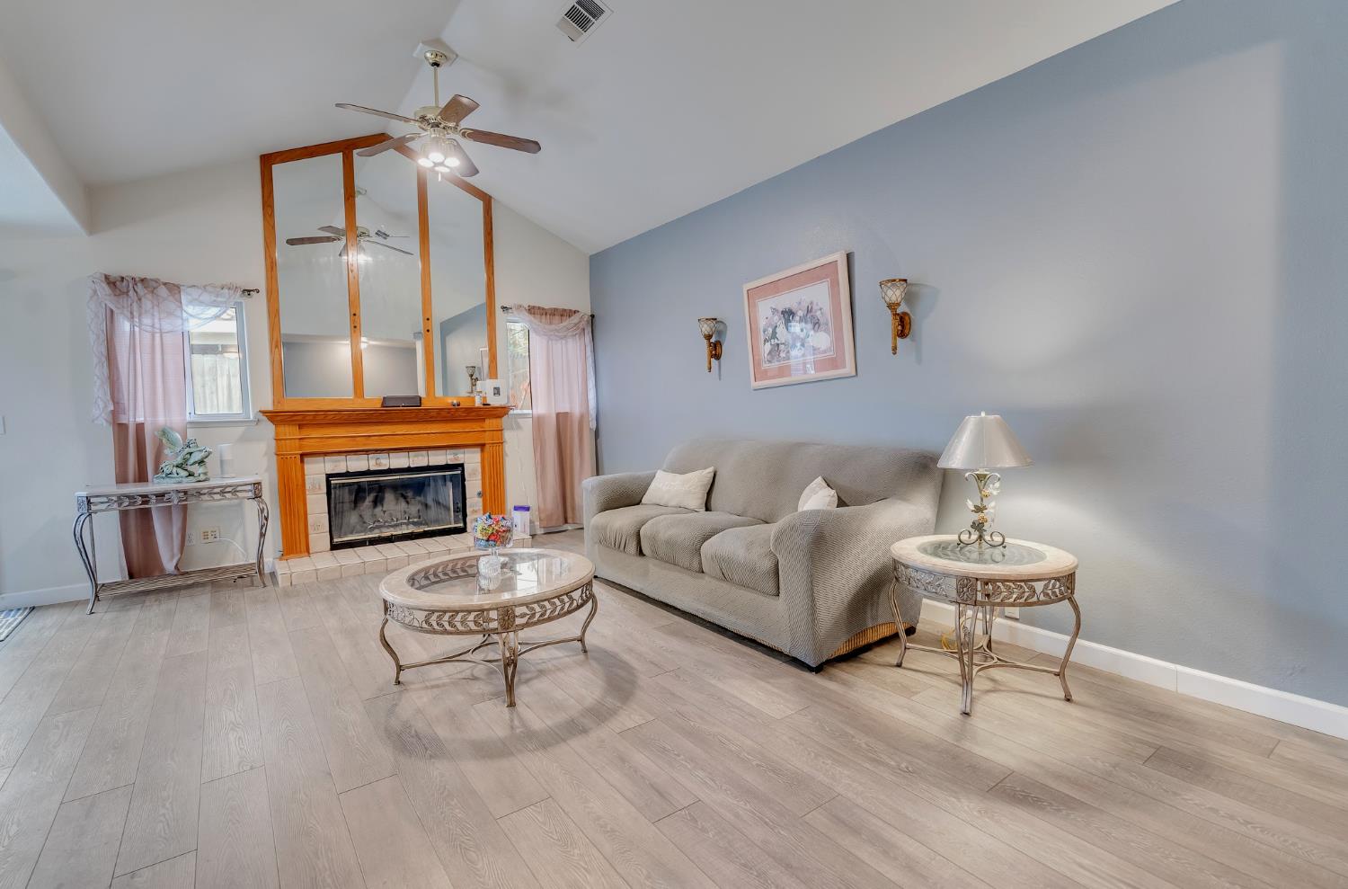 1801 Chapman Ct, Los Banos, CA 93635