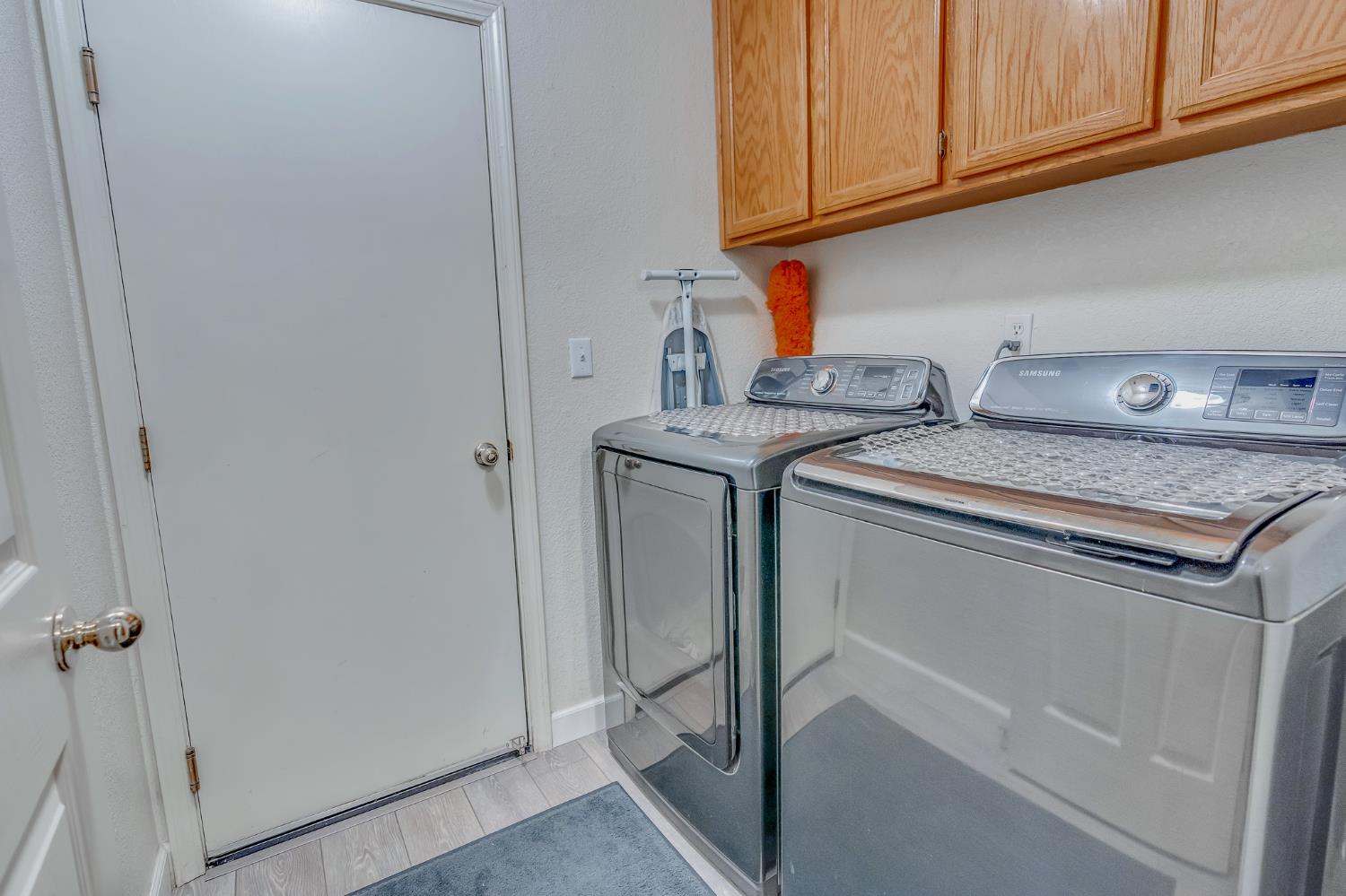 1801 Chapman Ct, Los Banos, CA 93635