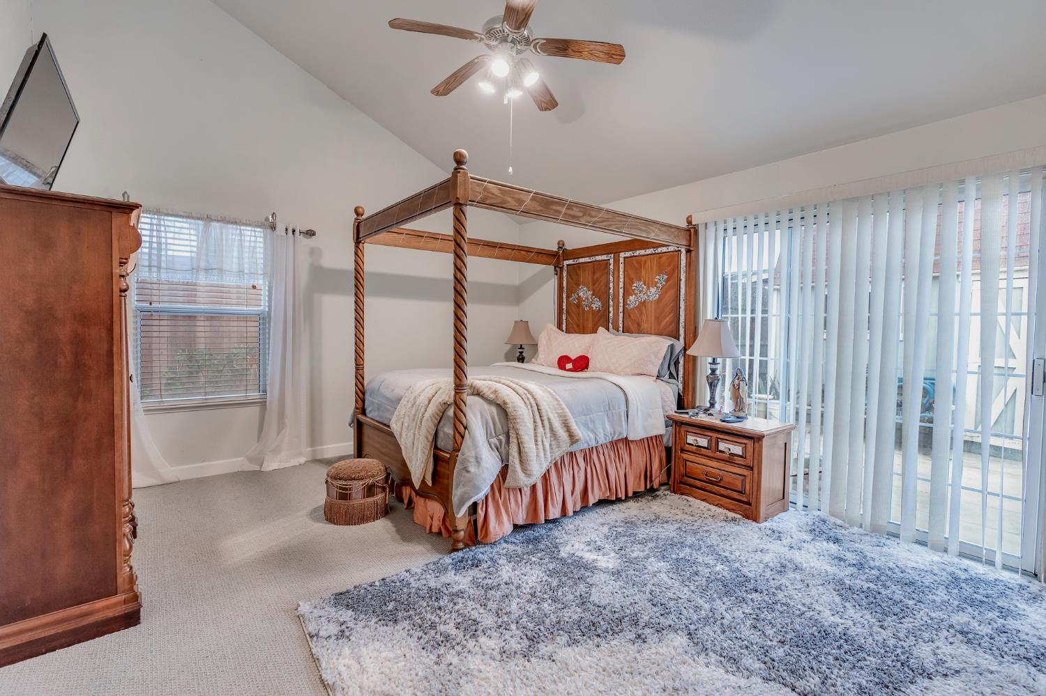 1801 Chapman Ct, Los Banos, CA 93635