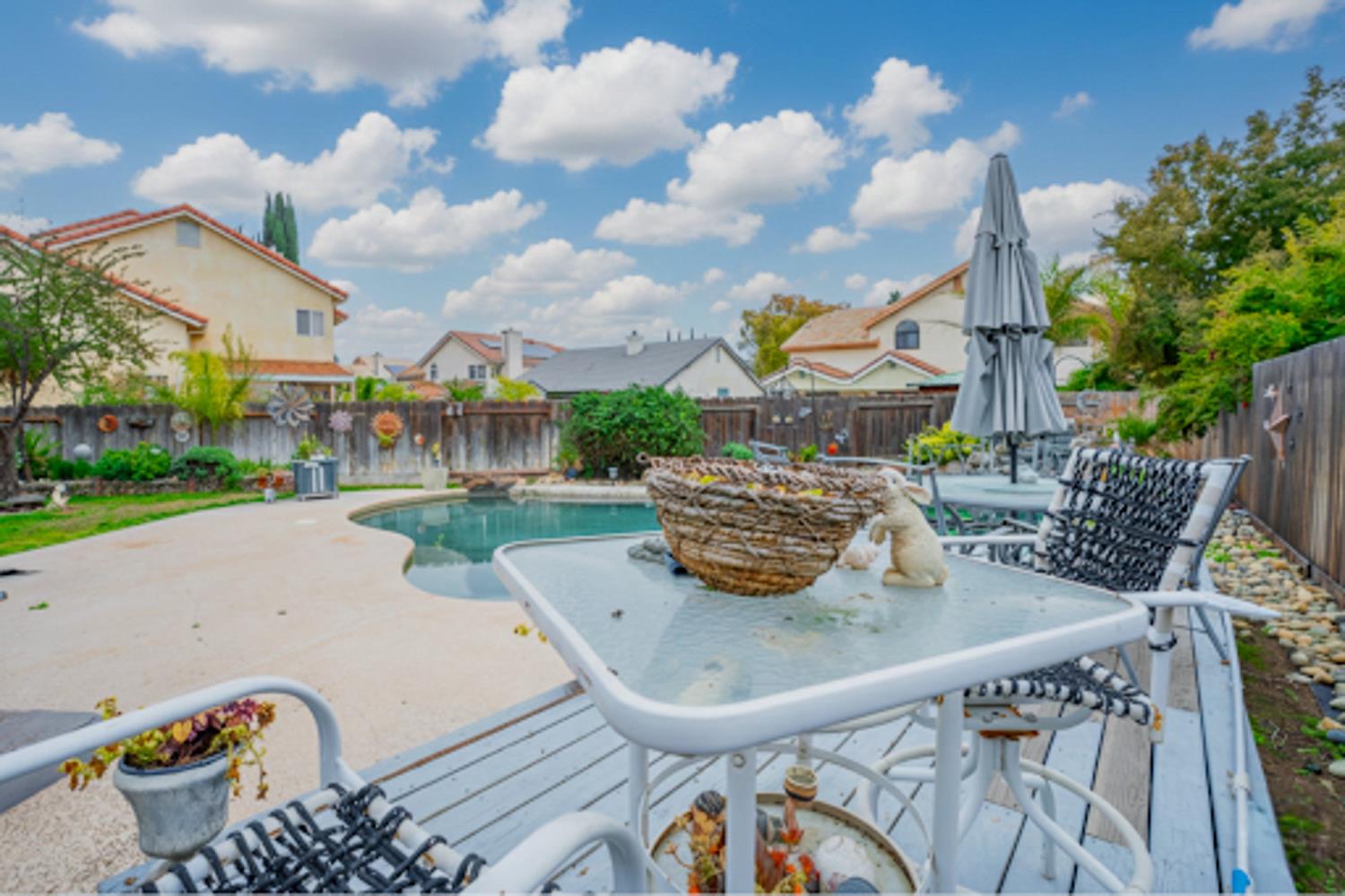 1801 Chapman Ct, Los Banos, CA 93635