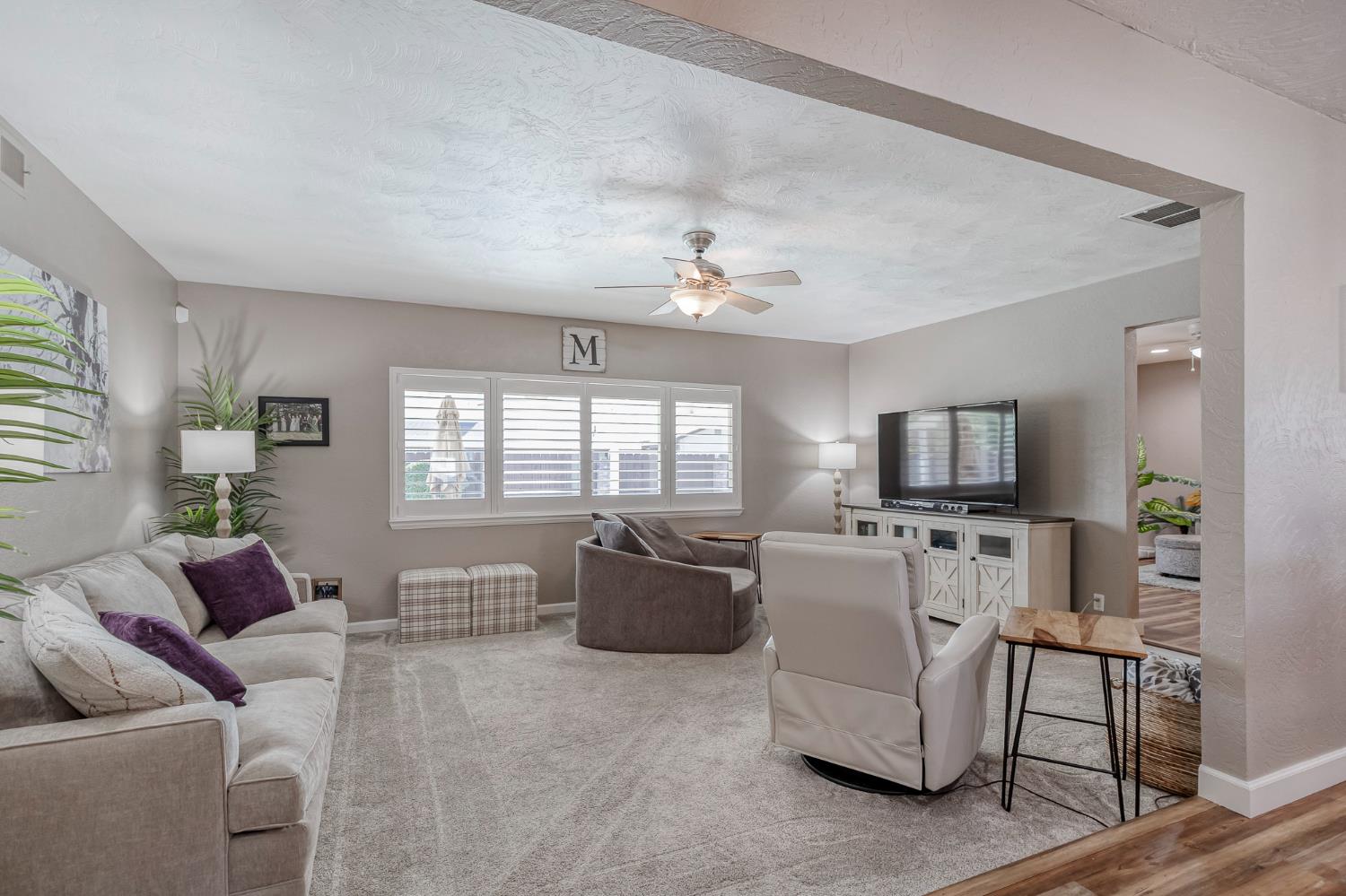 1512 Kruger Dr, Modesto, CA 95355