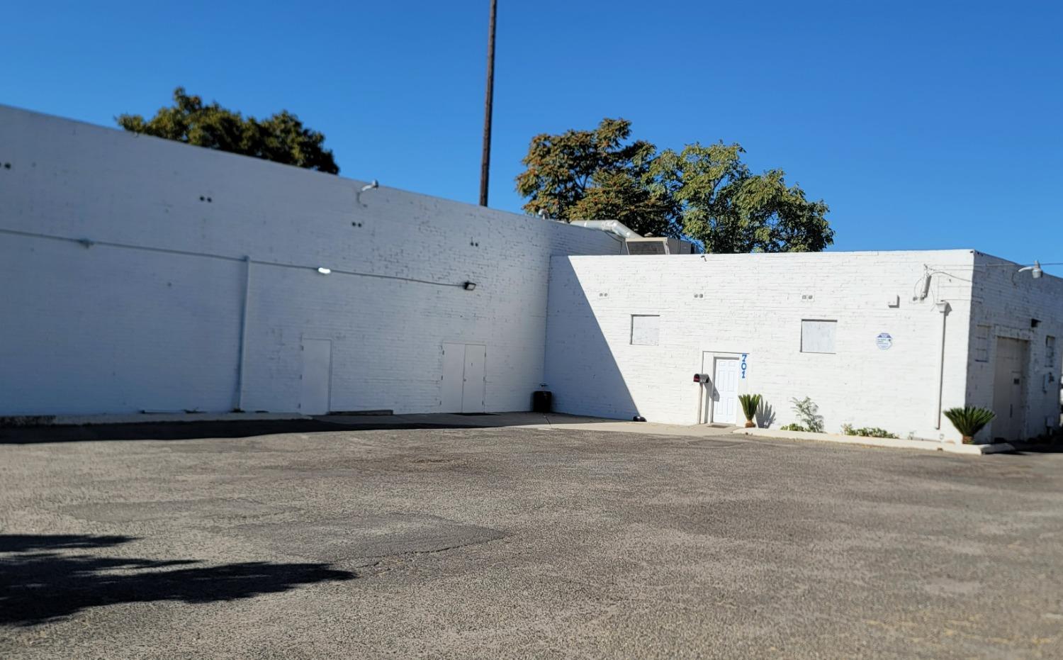 701 H St, Modesto, CA 95354