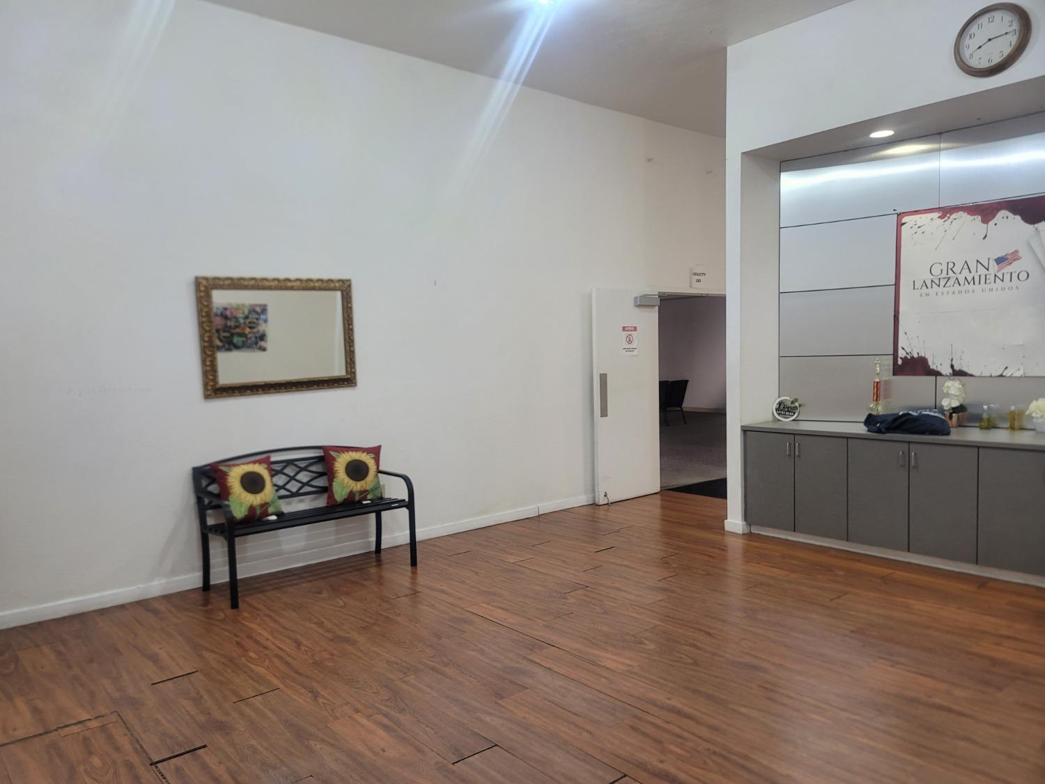 701 H St, Modesto, CA 95354