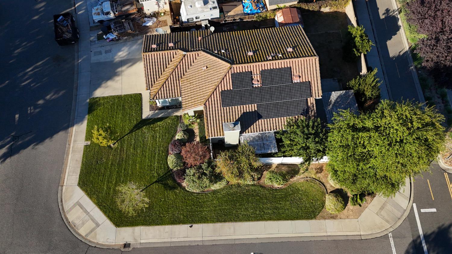 1080 Zumstein Dr, Ripon, CA 95366