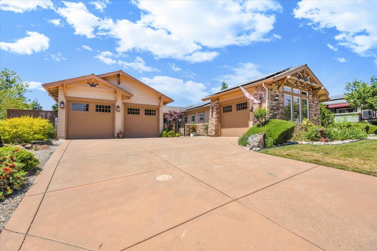 135 Glen View Ct, Copperopolis, CA 95228