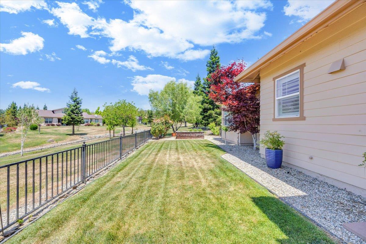 135 Glen View Ct, Copperopolis, CA 95228