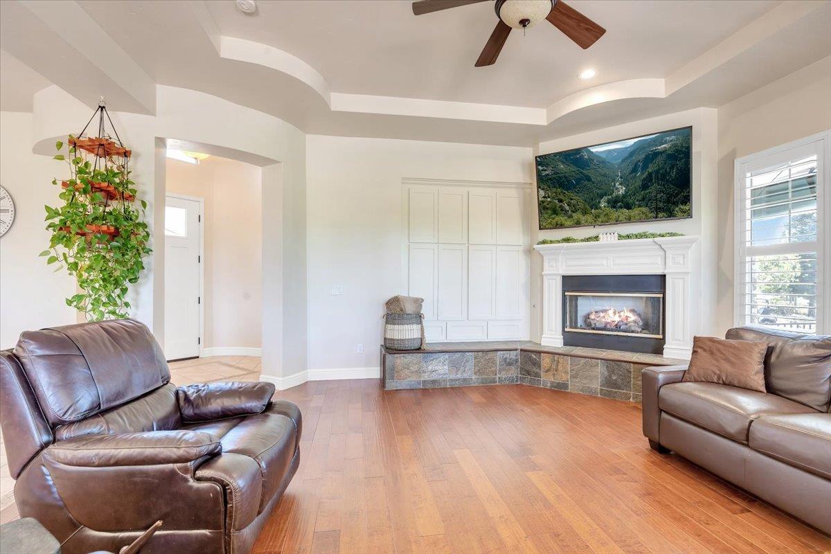 135 Glen View Ct, Copperopolis, CA 95228