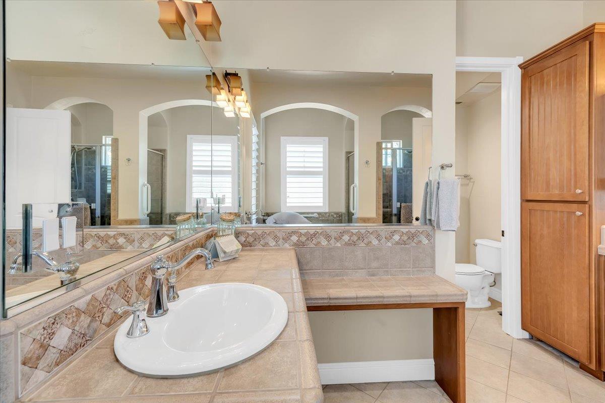 135 Glen View Ct, Copperopolis, CA 95228