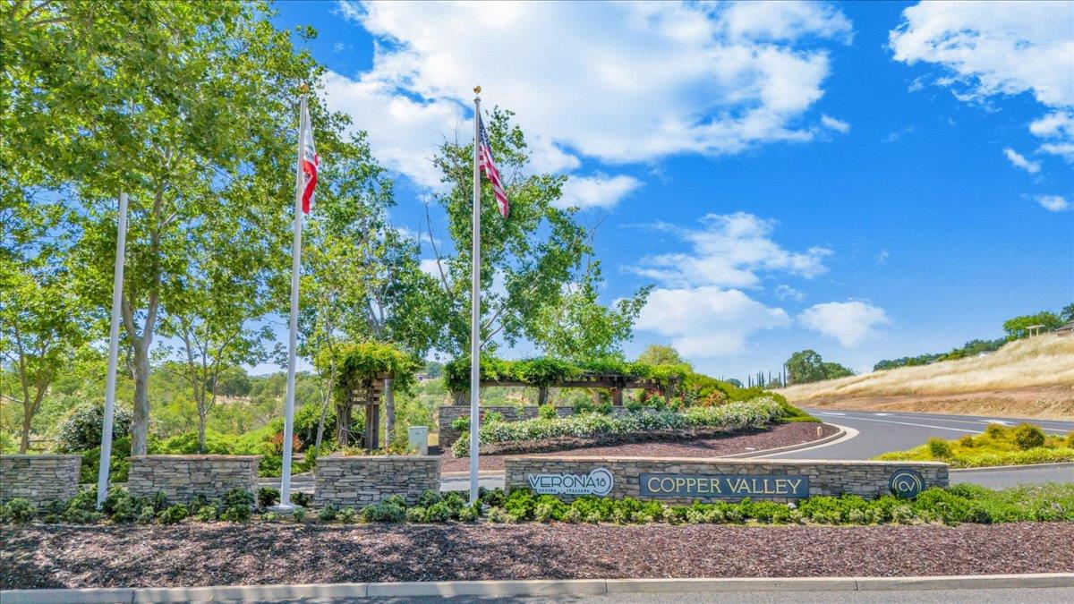 135 Glen View Ct, Copperopolis, CA 95228