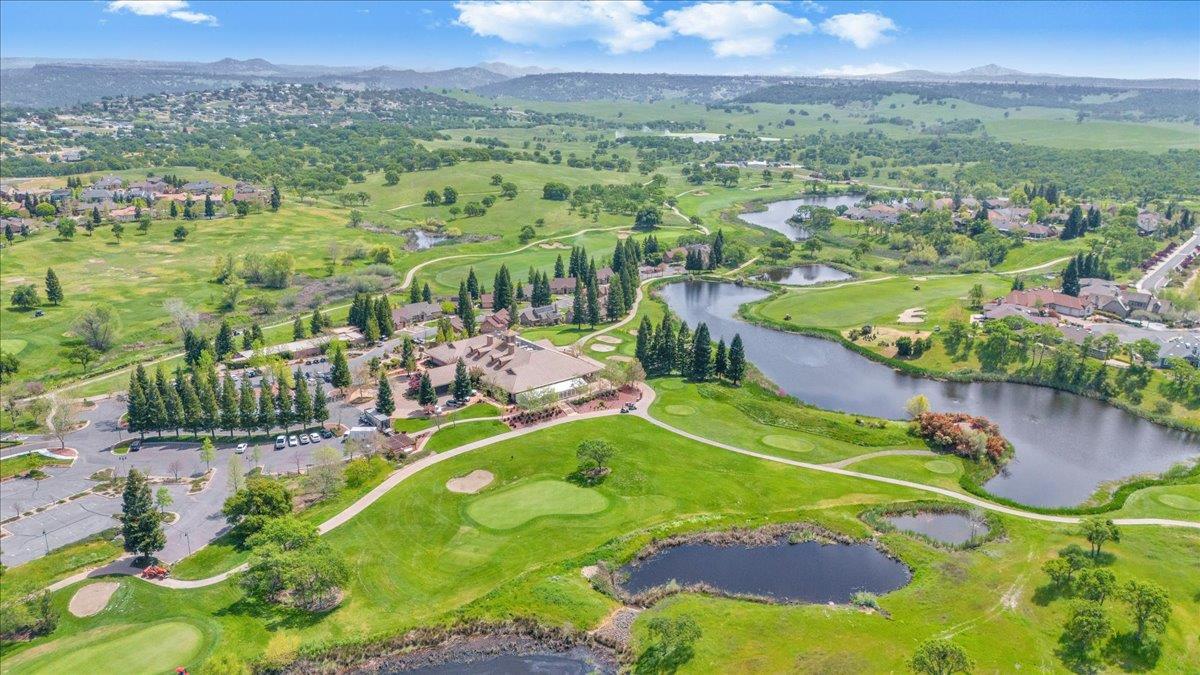 135 Glen View Ct, Copperopolis, CA 95228