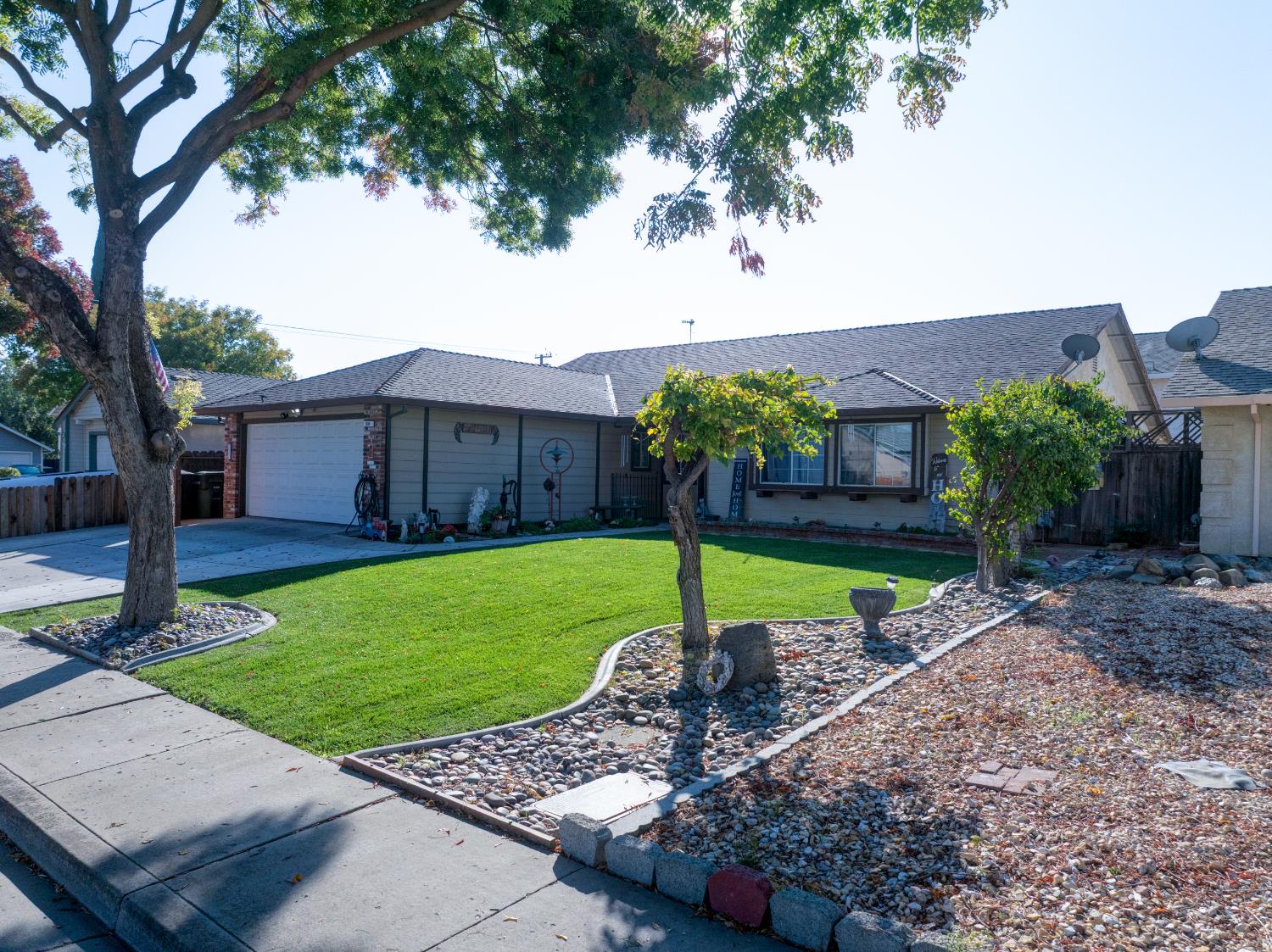 604 Kinshire Way, Patterson, CA 95363