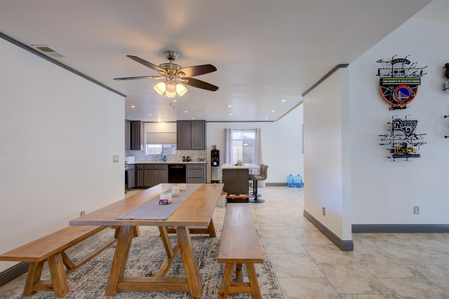 604 Kinshire Way, Patterson, CA 95363