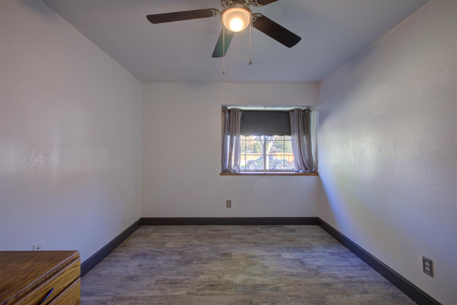 604 Kinshire Way, Patterson, CA 95363