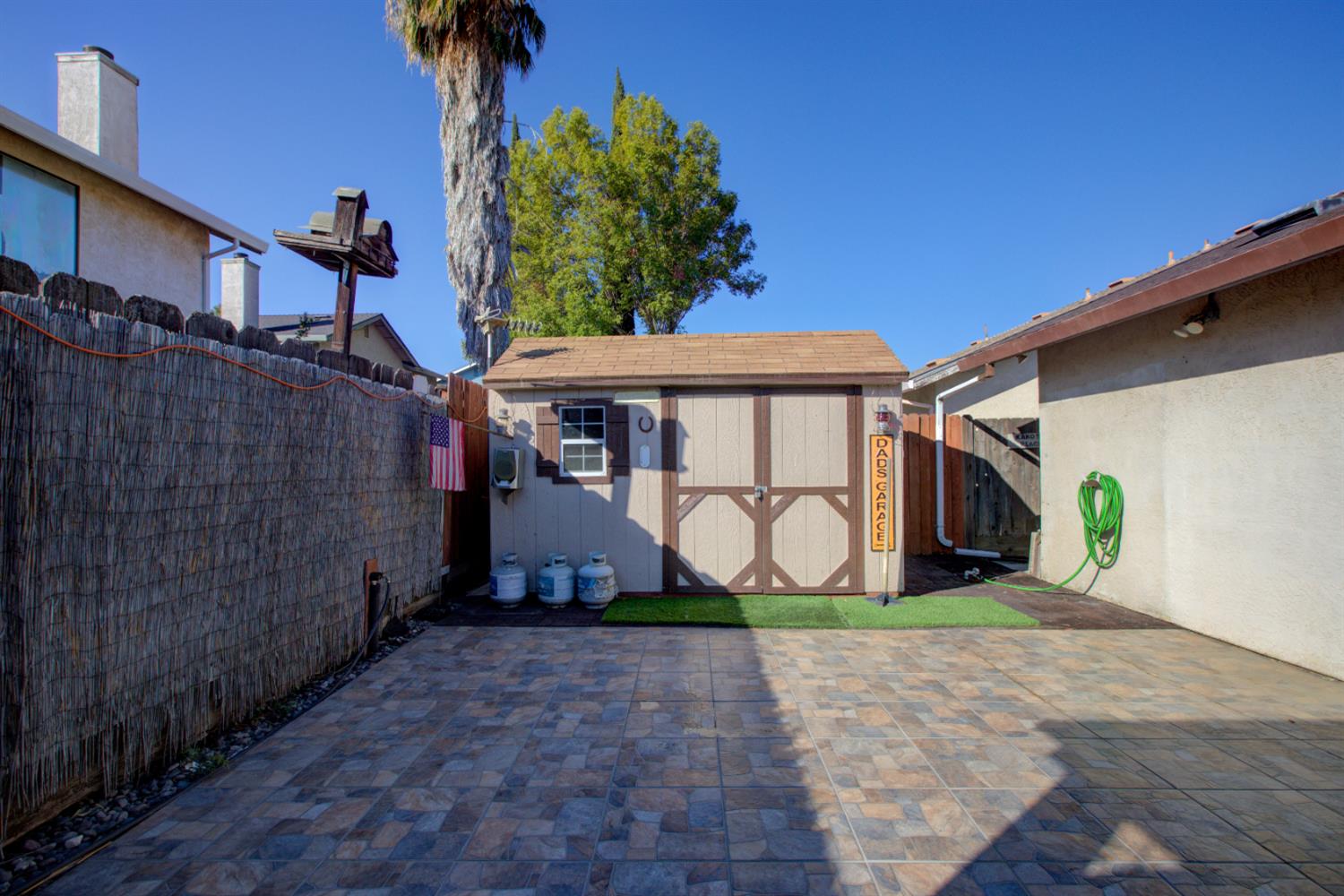 604 Kinshire Way, Patterson, CA 95363
