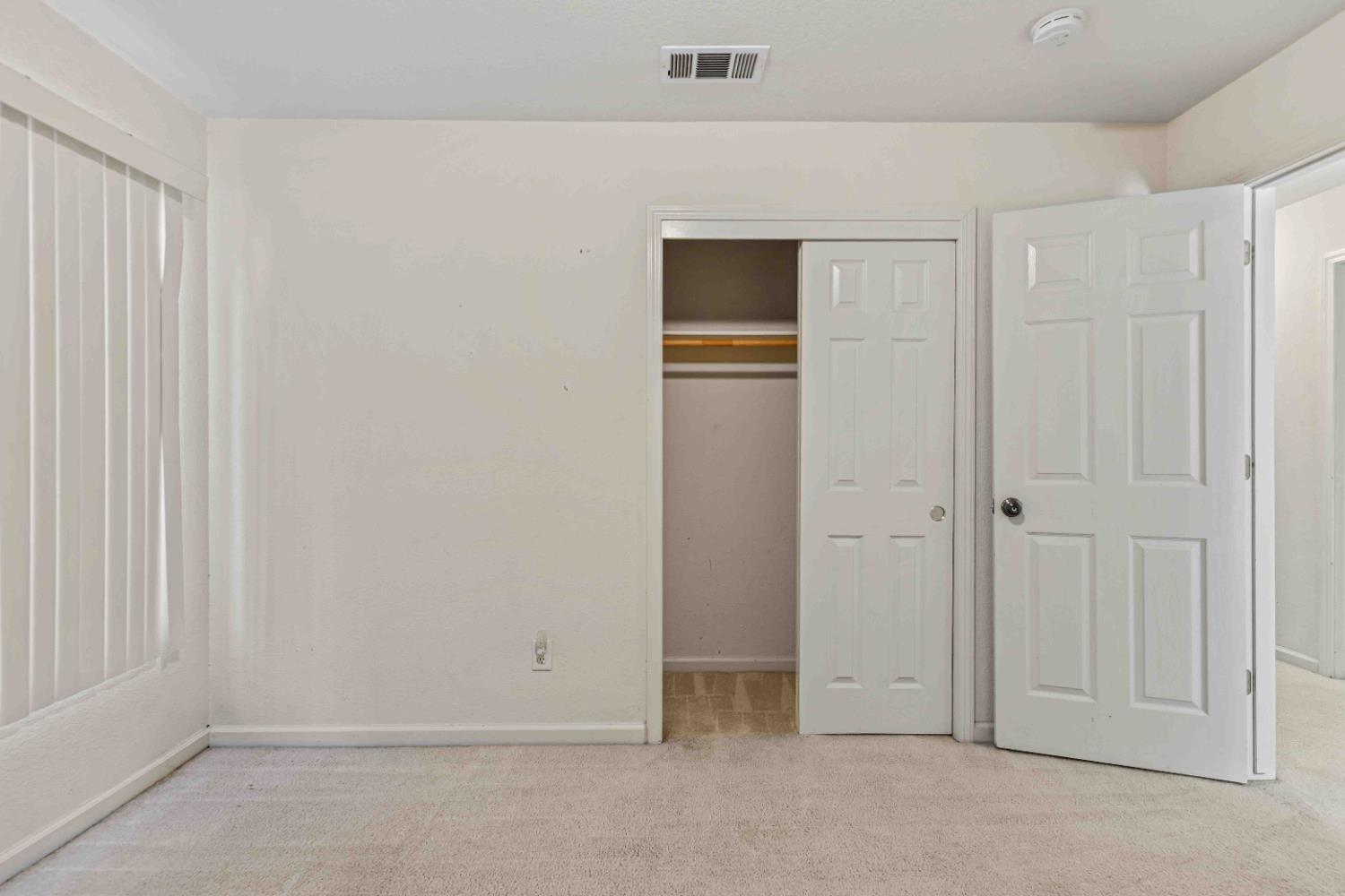 621 Vine St, Los Banos, CA 93635