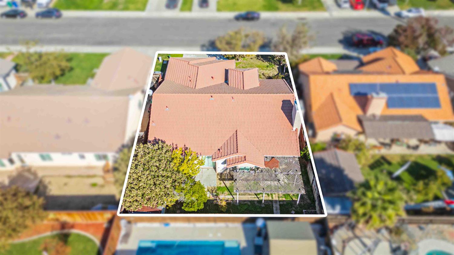 621 Vine St, Los Banos, CA 93635