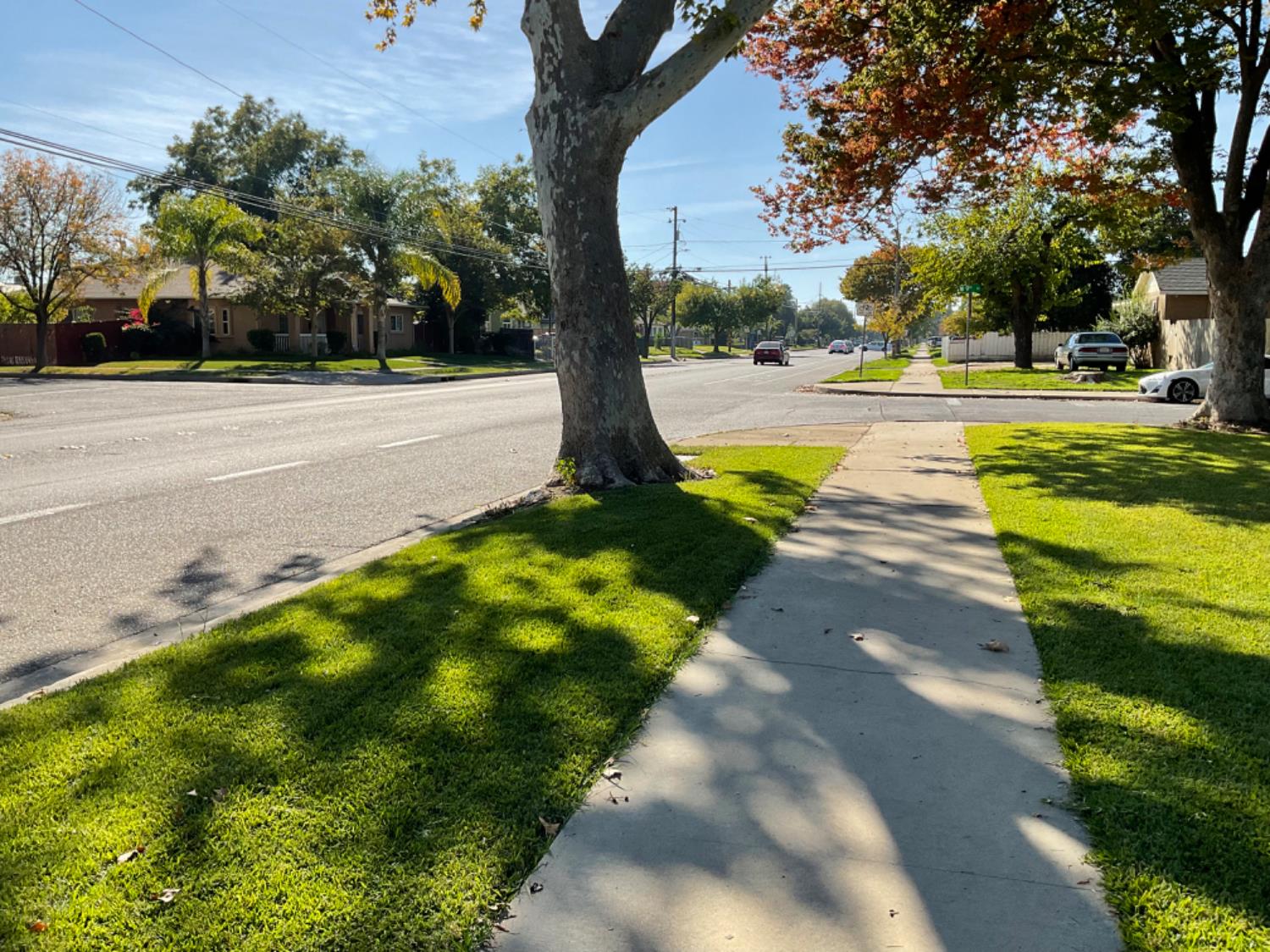 915 R St, Merced, CA 95341