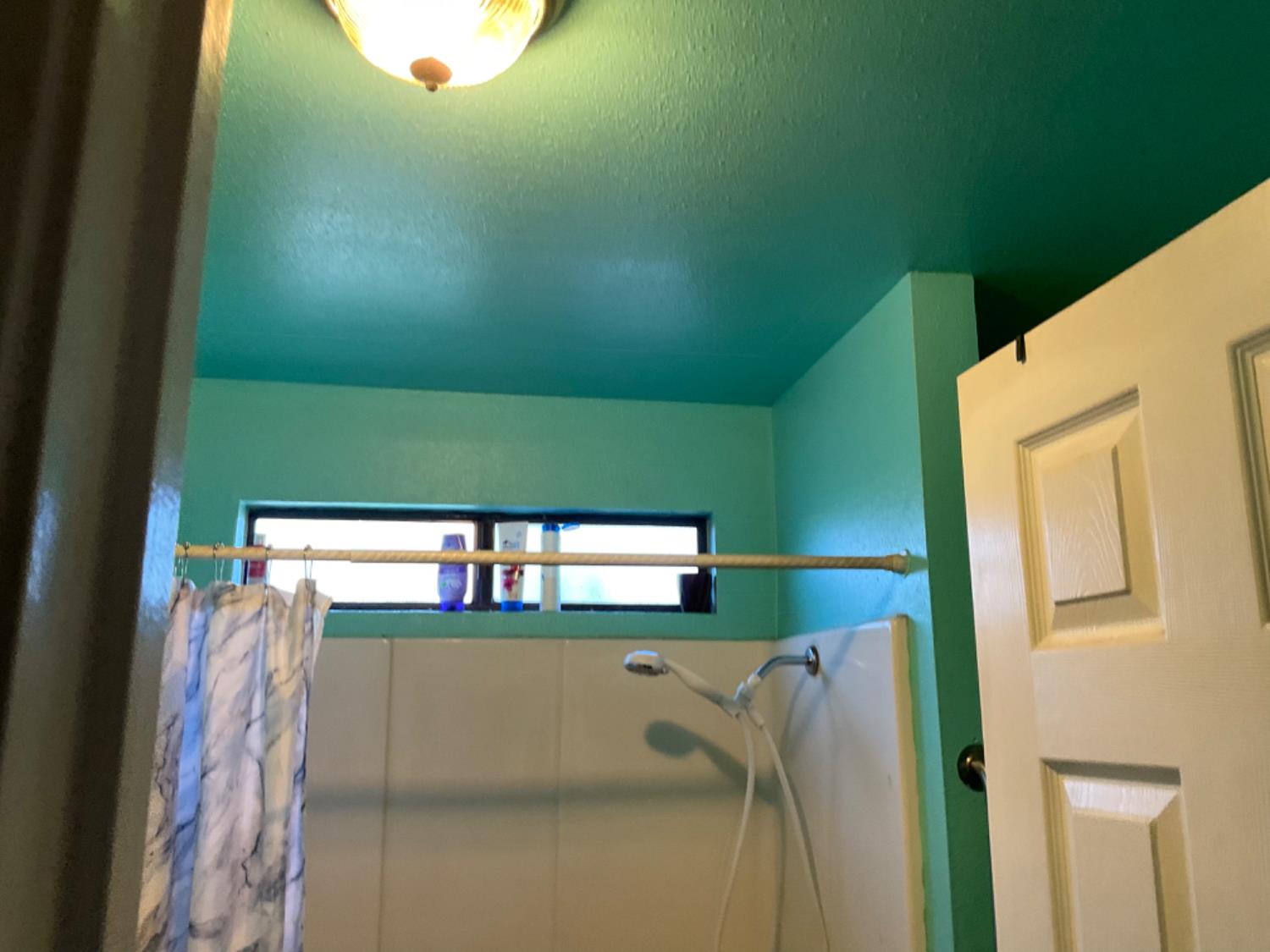 915 R St, Merced, CA 95341