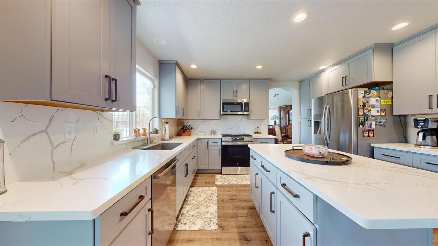 1708 Via Milano Ct, Gustine, CA 95322