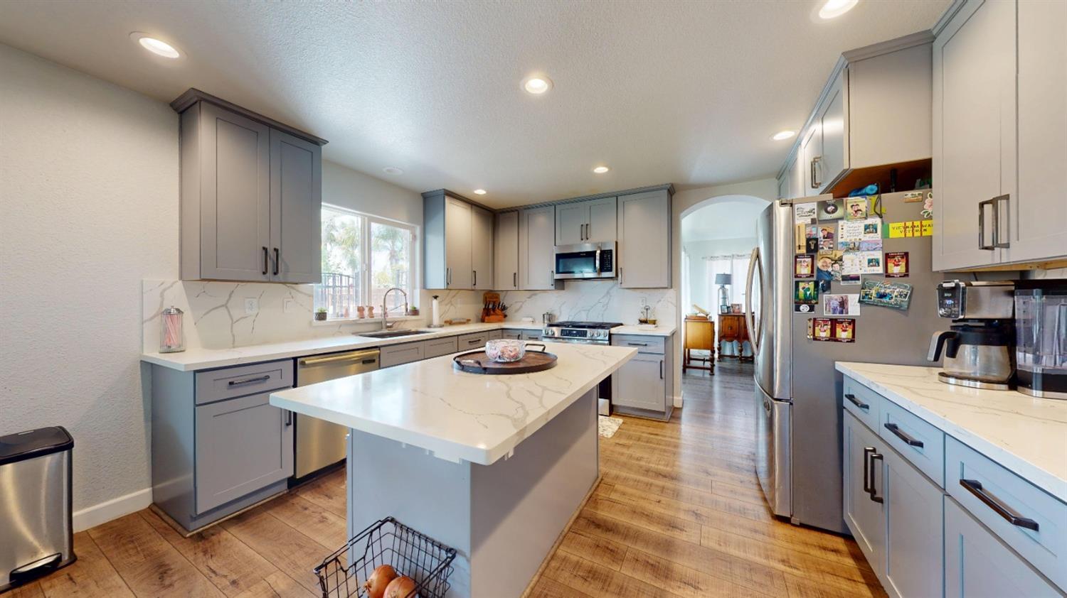 1708 Via Milano Ct, Gustine, CA 95322