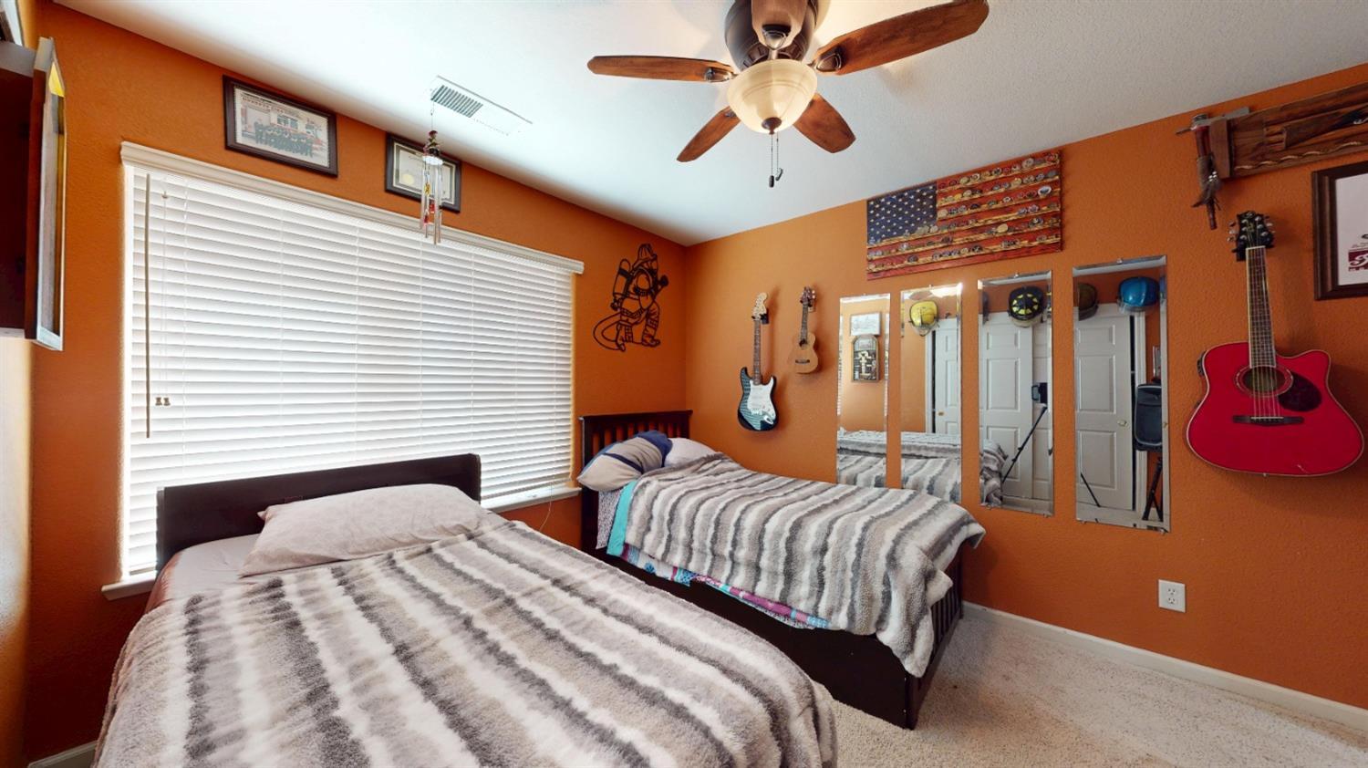 1708 Via Milano Ct, Gustine, CA 95322