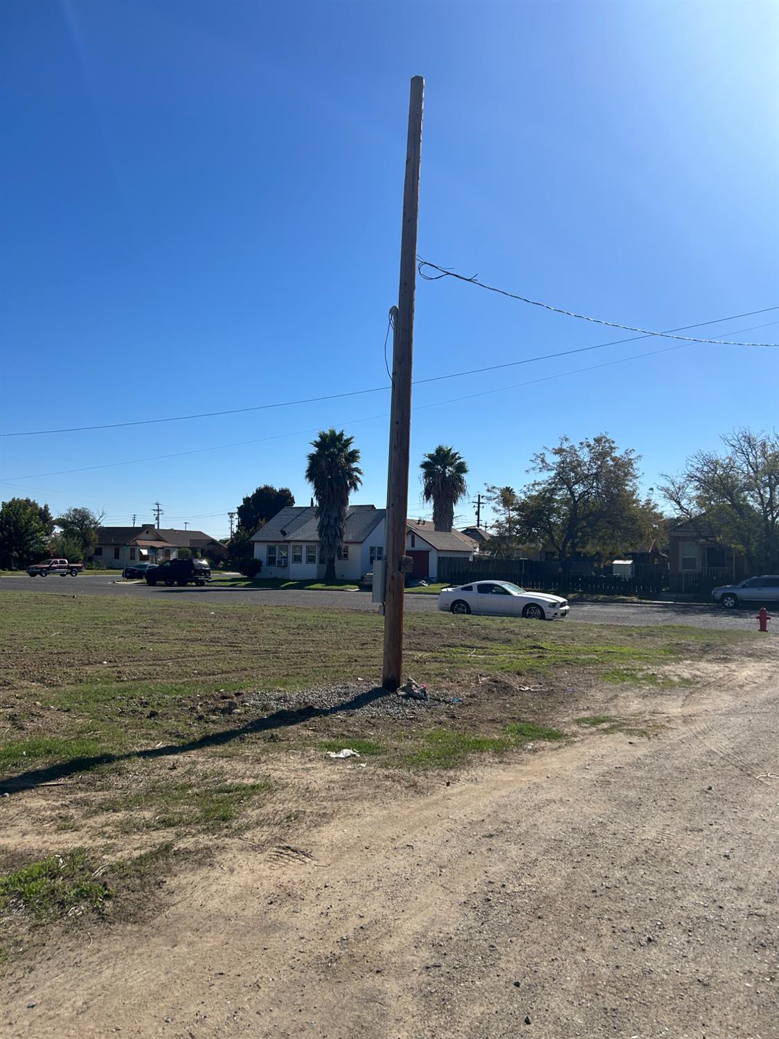 1563 P St, Newman, CA 95360