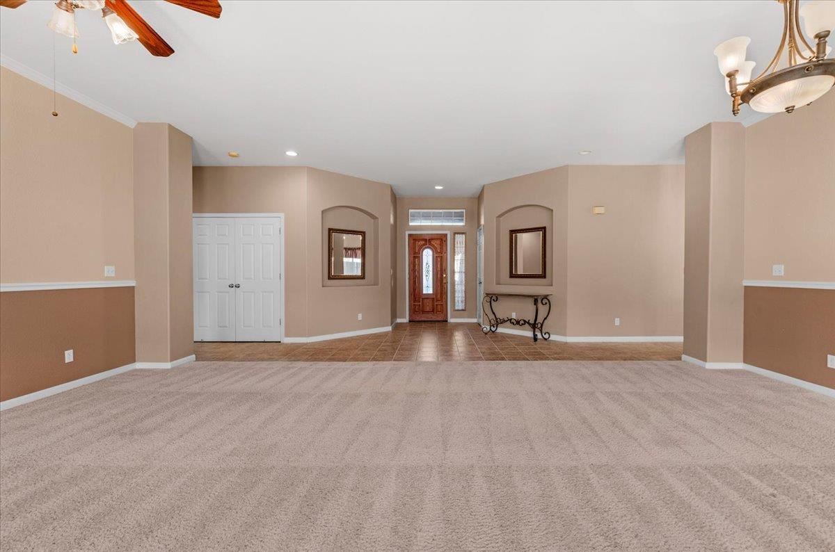 1947 Hampton, Hanford, CA 93230