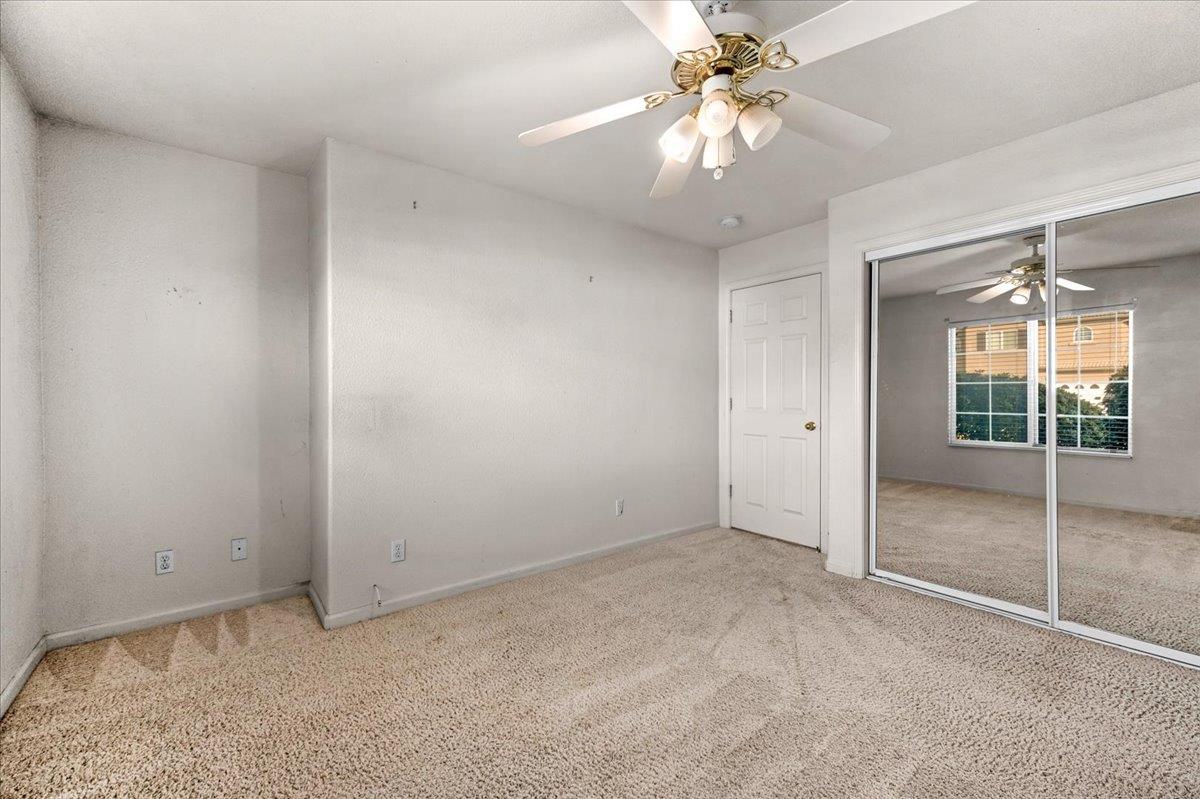 1947 Hampton, Hanford, CA 93230