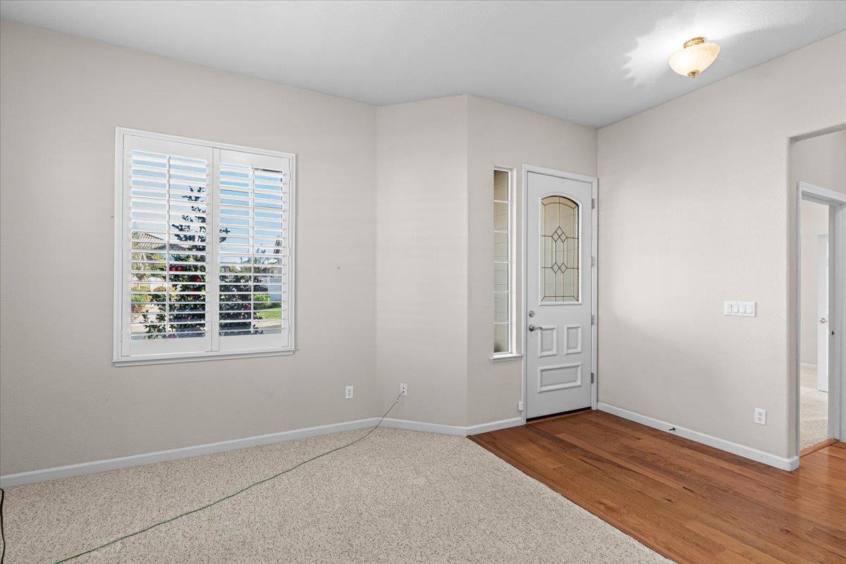 1665 Windy Cove Ln, Ripon, CA 95366