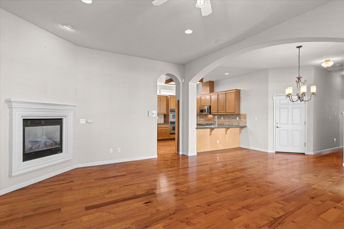 1665 Windy Cove Ln, Ripon, CA 95366