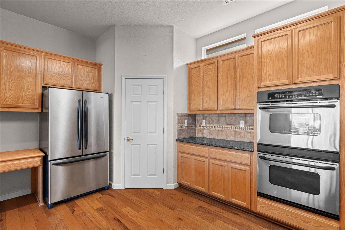 1665 Windy Cove Ln, Ripon, CA 95366