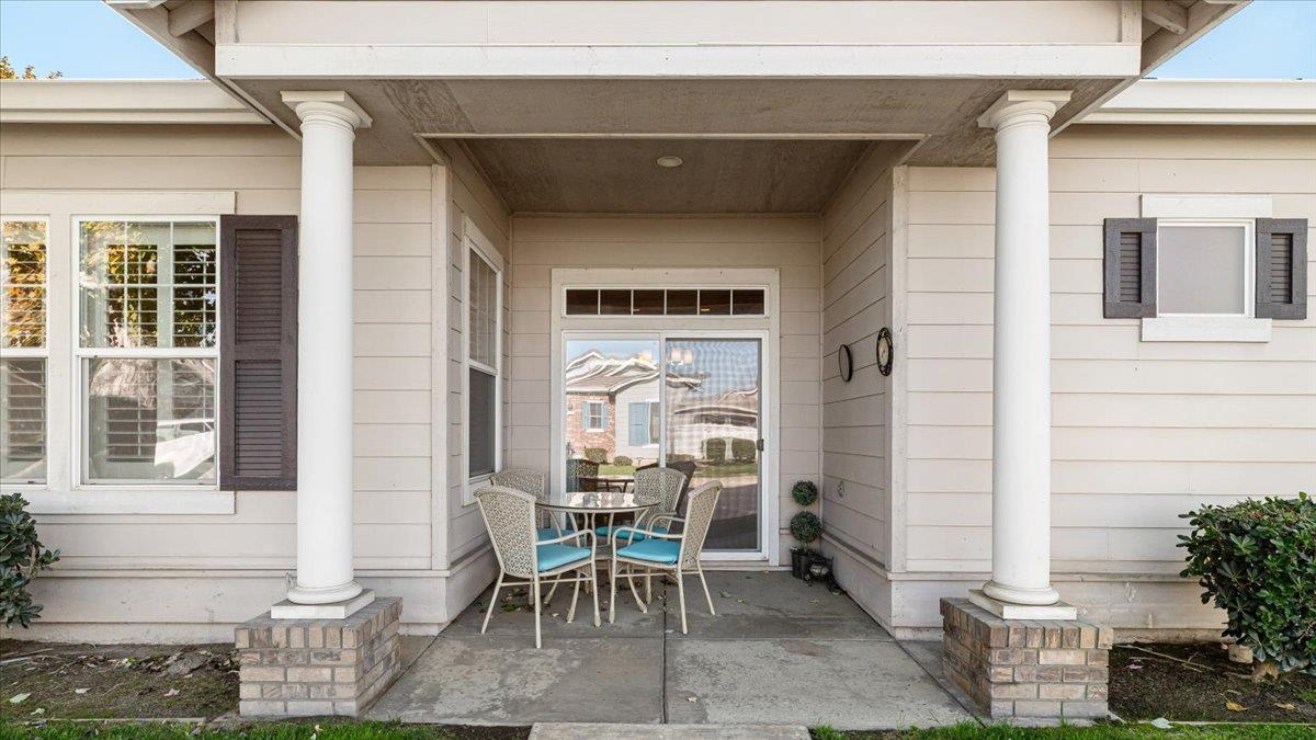 1665 Windy Cove Ln, Ripon, CA 95366