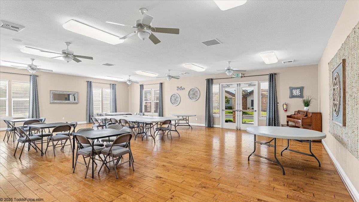 1665 Windy Cove Ln, Ripon, CA 95366