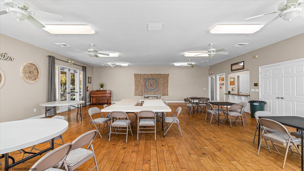 1665 Windy Cove Ln, Ripon, CA 95366