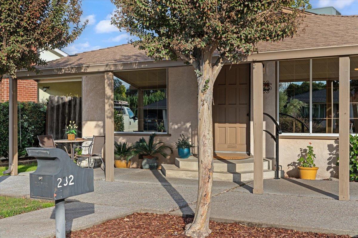 232 Fusco Ave, Modesto, CA 95354