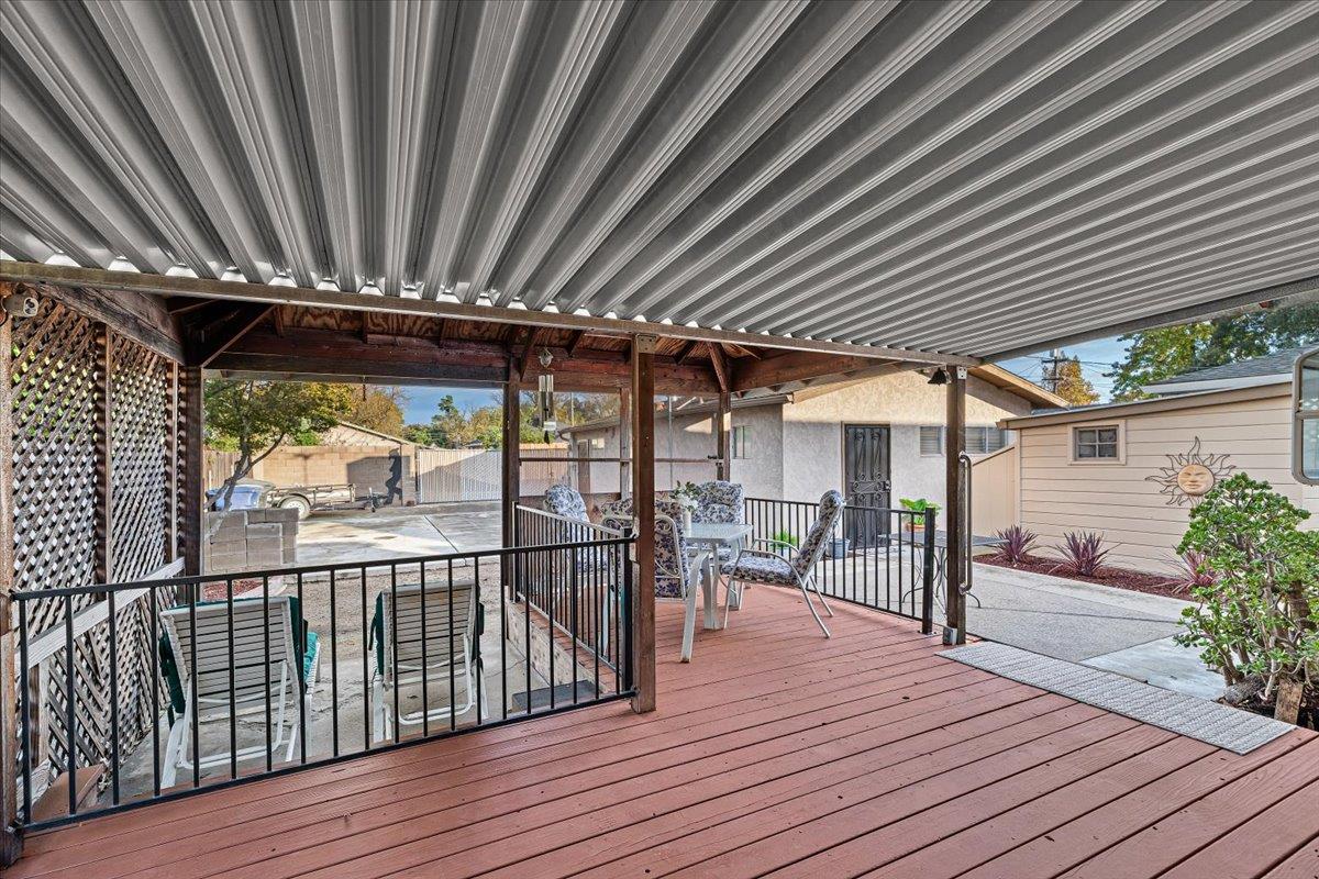 232 Fusco Ave, Modesto, CA 95354